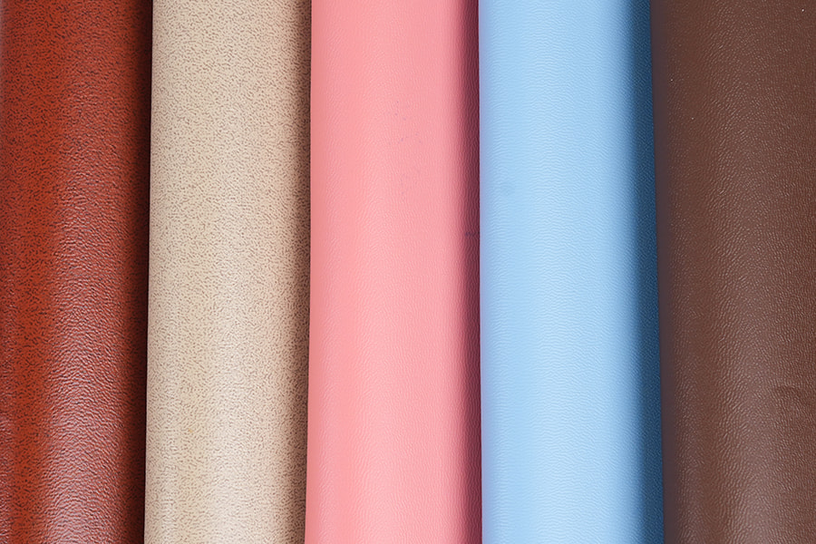 หนังสังเคราะห์กันน้ำน้ำหนักเบายืดได้สูงสำหรับรองเท้า